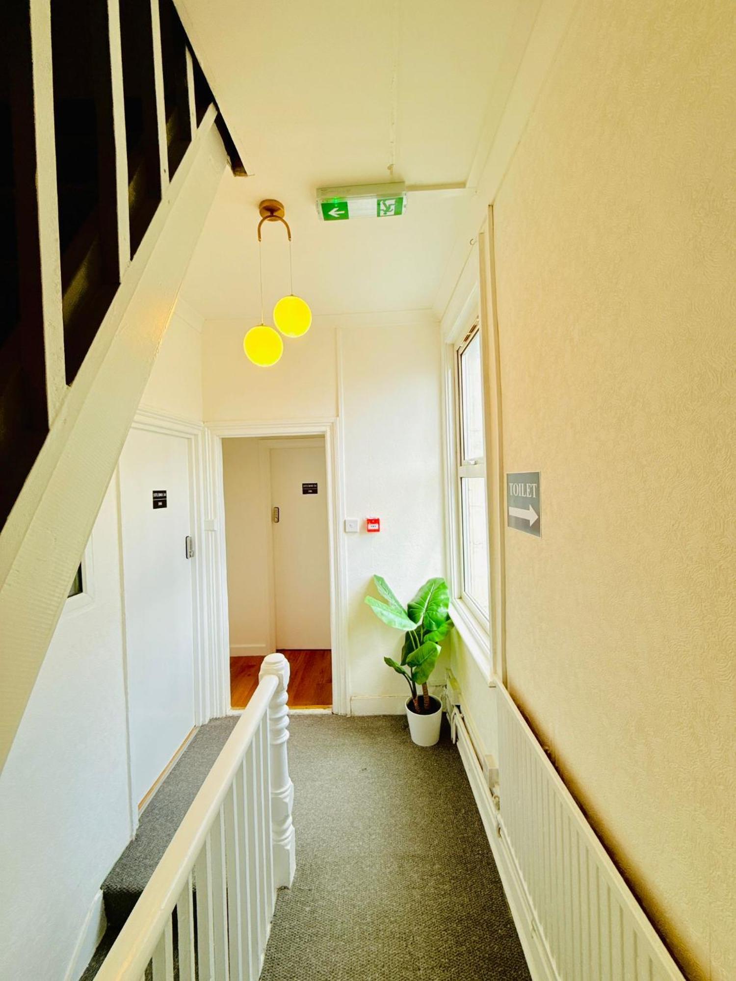 Hotel 34